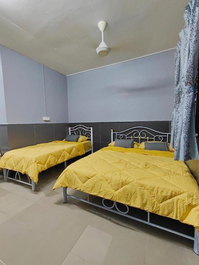 Tbe Room2Stay At Jalan Br3 Malacca ภายนอก รูปภาพ